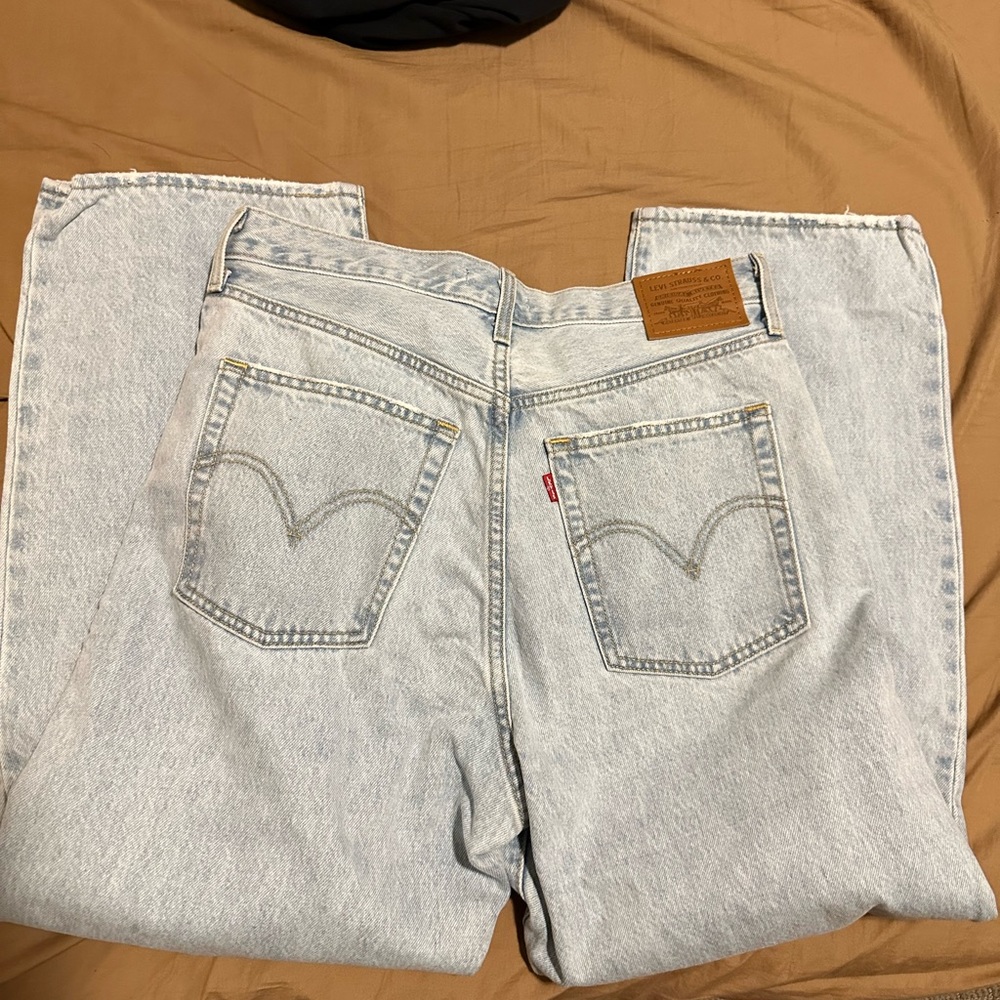 Levi’s rib cage ankle straight jeans